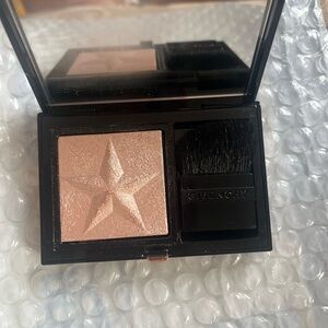Givenchy Mystic Pink Glow Powder new with brush